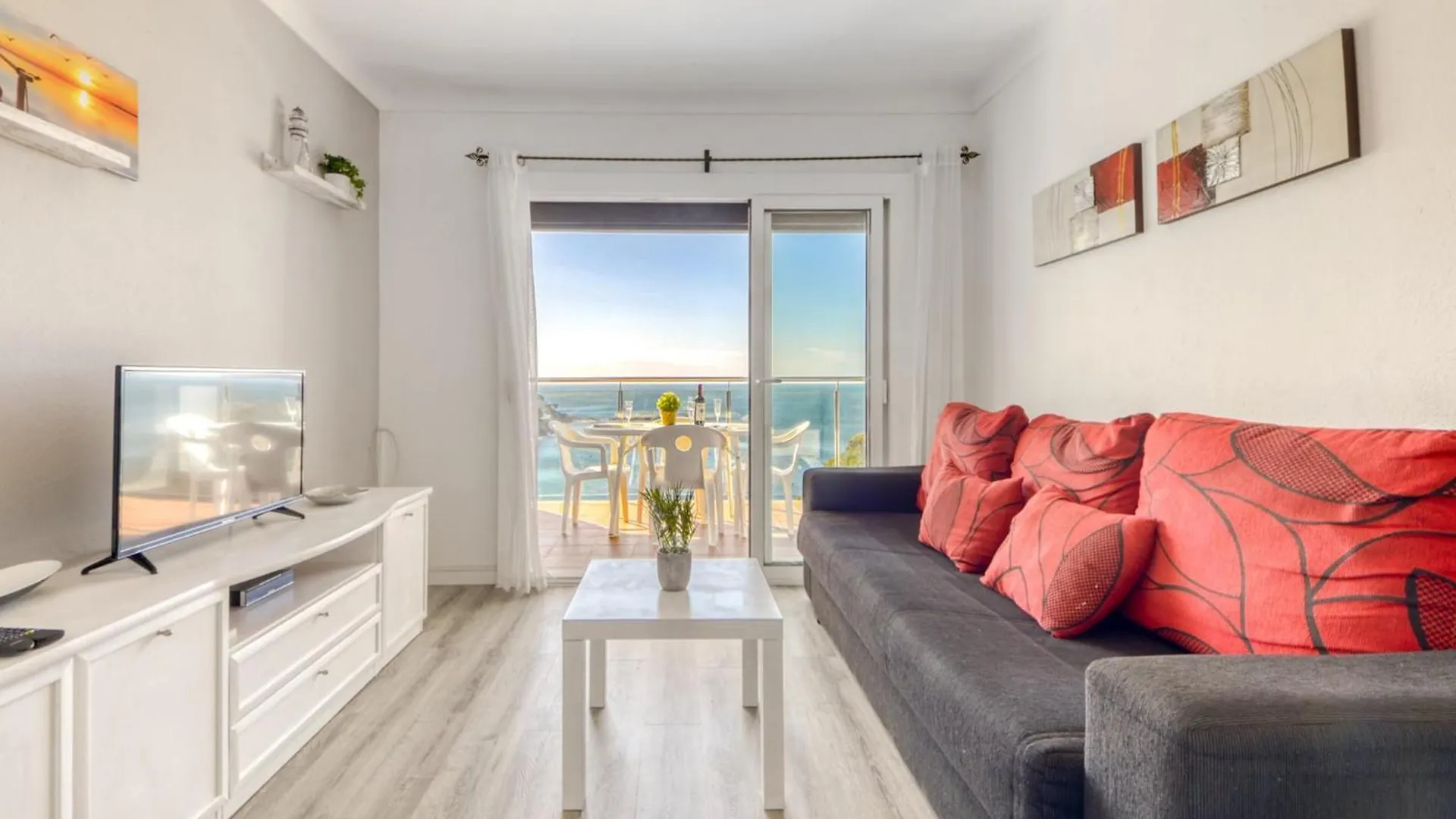 Cozy Apartment In Roses Centro 0*,  Spain